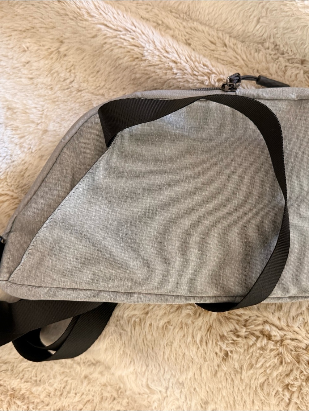Travelon Gray Crossbody Sling Bag - Picture 2 of 4
